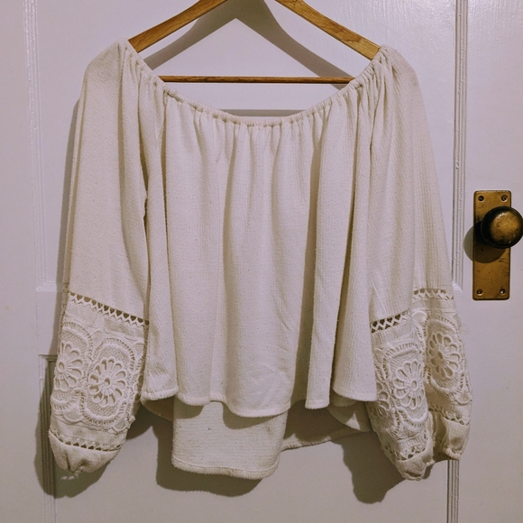 Boho off-the-shoulder top - Picture 2 of 6